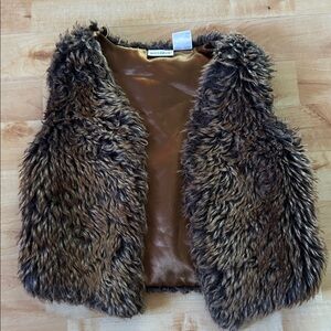 Kids R Us Sable Brown Gray Faux Fur Vest Jacket Toddler Size 5T